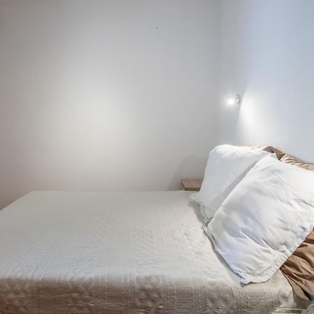 Appartement Location La Londe Extérieur photo